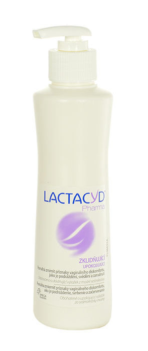 Lactacyd Pharma Soothing Intimate Cleansing Care
